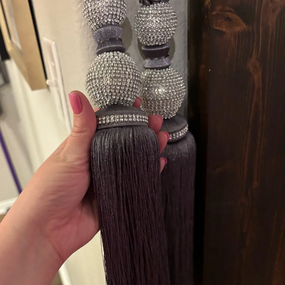 ❗️FINAL❗️NWT Elegant Gray Tassel Tie Back Set of 2 Decor by Vatican Home